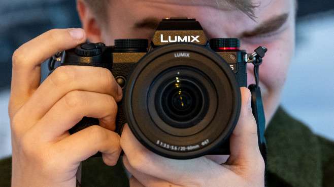 Panasonic Lumix S5: Nowy systemowy aparat pełnoklatkowy w teście praktycznym