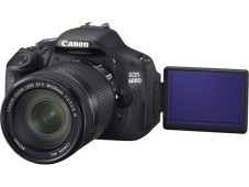 Canon EOS 600D: lustrzanka dla ambitnych fotografów amatorów